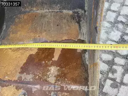 Escavatori gommati 2012 JCB JS145 W (15)