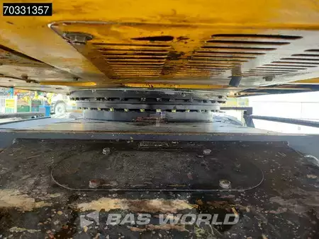 Escavatori gommati 2012 JCB JS145 W (33)