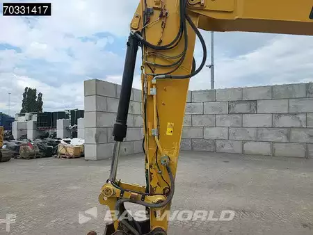 Koparki gąsienicowe 2018 Caterpillar 320 07A German Machine (10)