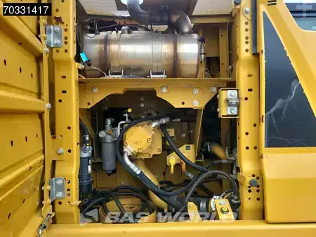 Koparki gąsienicowe 2018 Caterpillar 320 07A German Machine (19)