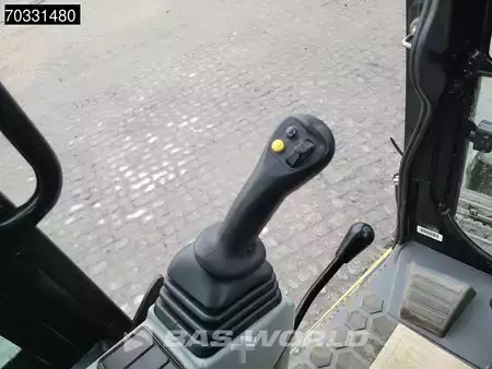 Mini Escavatori 2019 Caterpillar 308 CR A/C - 3 Buckets (26)