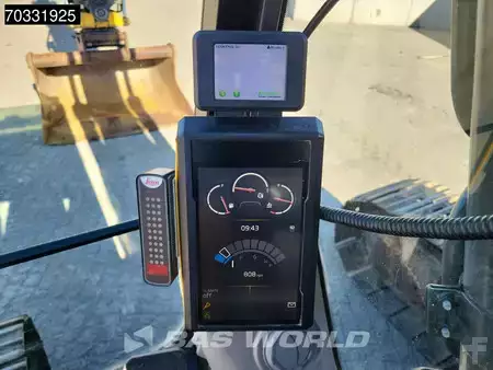 Escavadora de rastos 2015 Volvo EC250 E L (28)