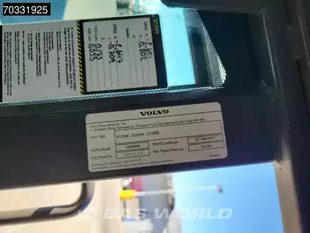 Escavadora de rastos 2015 Volvo EC250 E L (38)