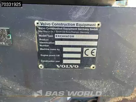 Escavadora de rastos 2015 Volvo EC250 E L (39)