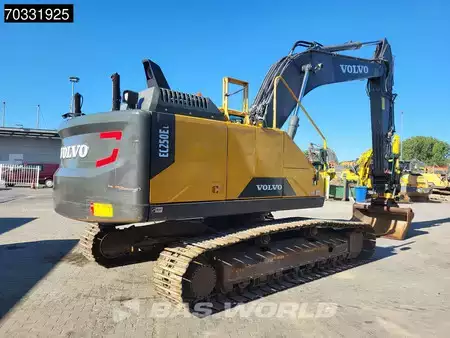 Escavadora de rastos 2015 Volvo EC250 E L (5)