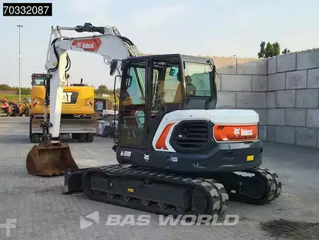 Minibagry 2023 Bobcat E88 A/C (3)