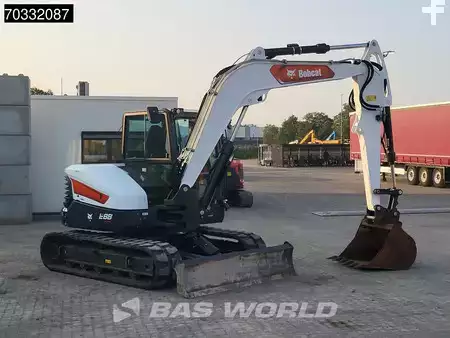 Minibagry 2023 Bobcat E88 A/C (9)