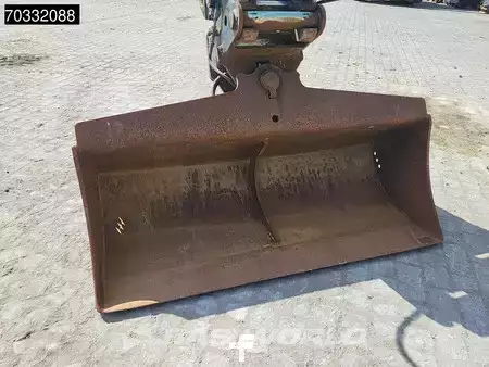 Minibagry 2023 Bobcat E88 A/C - Like New! (14)