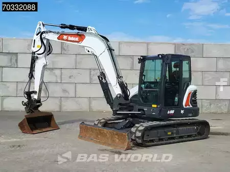 Minibagry 2023 Bobcat E88 A/C - Like New! (2)