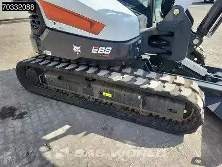 Minibagry 2023 Bobcat E88 A/C - Like New! (26)