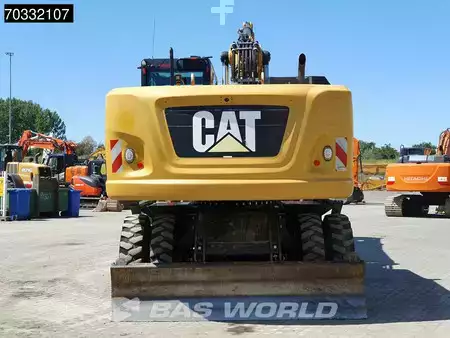Mobilbagger 2016 Caterpillar M322 F OUTRIGGERS + BLADE (3)