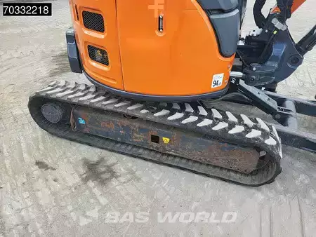 mini escavadeira 2022 Hitachi ZX33 U-6 CLR A/C - 3 Buckets (30)