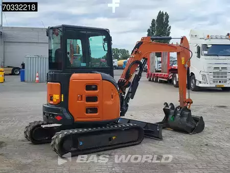 mini escavadeira 2022 Hitachi ZX33 U-6 CLR A/C - 3 Buckets (6)