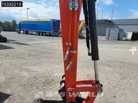 mini escavadeira 2022 Kubota U36 -4 3 Buckets - Like New! (12)