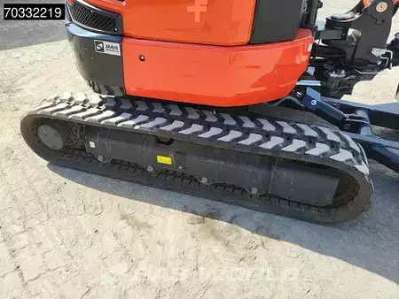 mini escavadeira 2022 Kubota U36 -4 3 Buckets - Like New! (33)