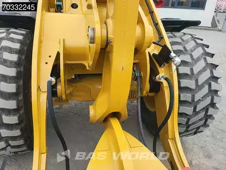 Kolové nakladače 2025 Caterpillar 906 - 14A A/C - 40 km/h - EPA (15)