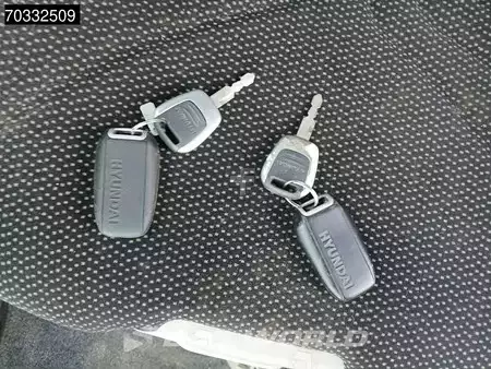 Bæltegraver 2018 Hyundai HX260 L (38)