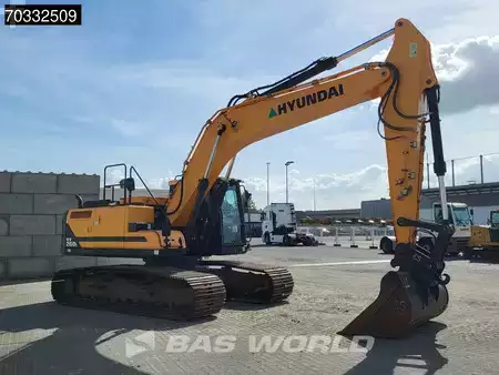 Bæltegraver 2018 Hyundai HX260 L (7)