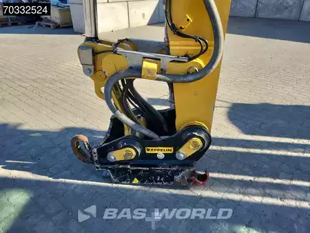 Escavatori gommati 2020 Caterpillar MH3024 (11)