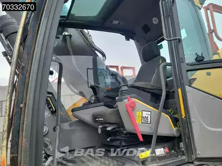 Telakaivinkoneet  2020 Volvo EC380 E L (26)