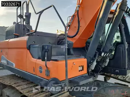 Hydraulic Excavators 2018 Doosan DX300 LC-5 GPS - Tiltrotator (10)