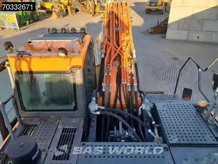 Hydraulic Excavators 2018 Doosan DX300 LC-5 GPS - Tiltrotator (31)