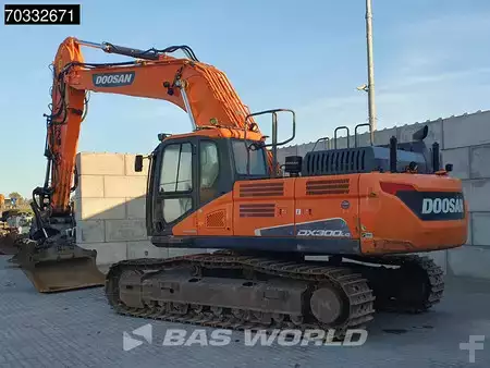 Hydraulic Excavators 2018 Doosan DX300 LC-5 GPS - Tiltrotator (5)