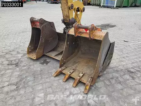 Міні-екскаватори 2019 Caterpillar 305 E2 CR 3 Buckets (14)