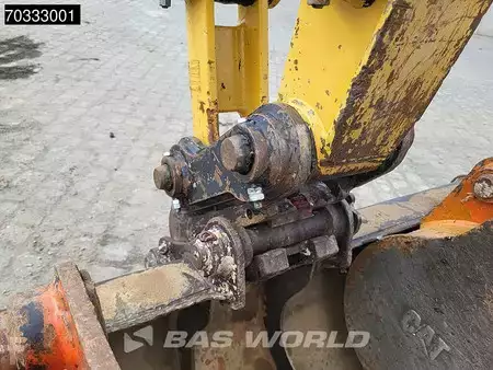 Міні-екскаватори 2019 Caterpillar 305 E2 CR 3 Buckets (15)