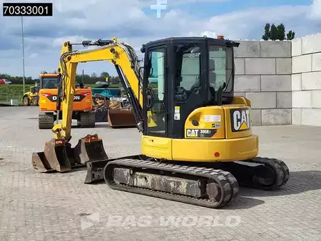 Міні-екскаватори 2019 Caterpillar 305 E2 CR 3 Buckets (3)