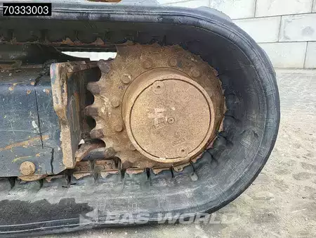 Minibagry 2019 Caterpillar 305 E2 CR (35)