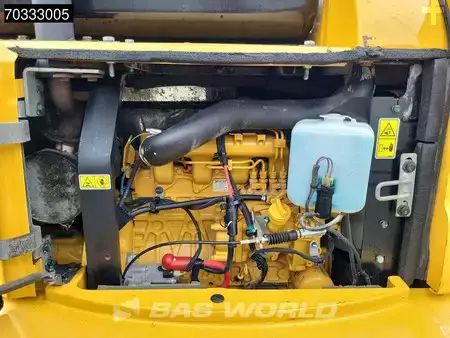 Міні-екскаватори 2019 Caterpillar 305 E2 CR (31)