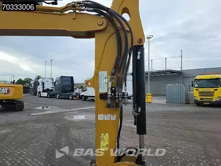 Mini Escavatori 2022 Caterpillar 305 CR (12)