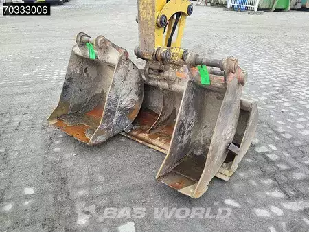 Mini Escavatori 2022 Caterpillar 305 CR (15)