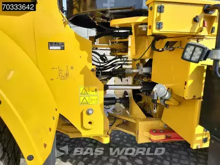 Kolové nakladače 2019 Caterpillar 950 M Quick Coupler (17)