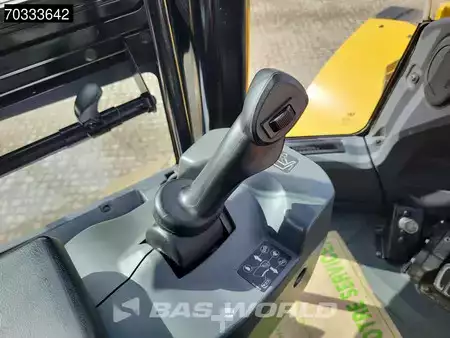 Kolové nakladače 2019 Caterpillar 950 M Quick Coupler (22)