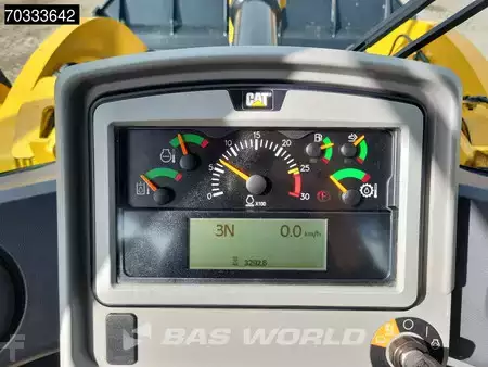 Kolové nakladače 2019 Caterpillar 950 M Quick Coupler (23)