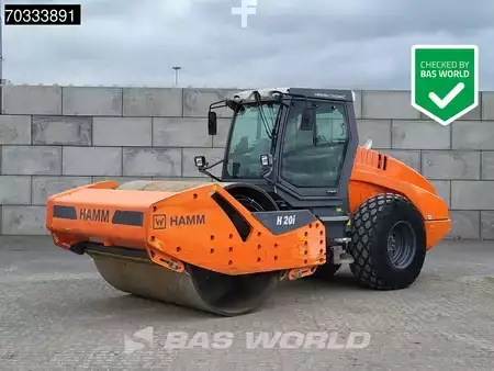 Walce  2018 Hamm H20 i (1)