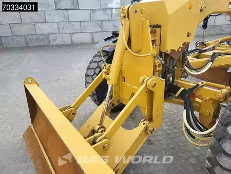 Grejdry 2008 Caterpillar 140M CE - Certified (11)