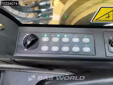 Rupsgraafmachines 2017 Caterpillar 330 F L GPS - Tiltrotator (38)