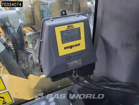 Rupsgraafmachines 2017 Caterpillar 330 F L GPS - Tiltrotator (40)