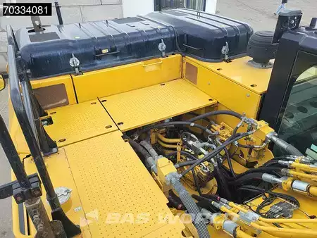 Beltegraver 2018 Caterpillar 340 F (15)