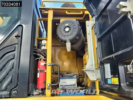Beltegraver 2018 Caterpillar 340 F (20)