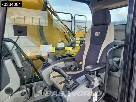 Beltegraver 2018 Caterpillar 340 F (30)