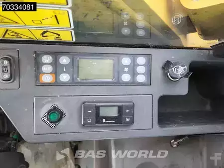 Beltegraver 2018 Caterpillar 340 F (36)