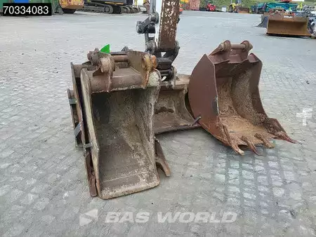 Mini pelle 2019 Bobcat E85 A/C - 3 Buckets (13)