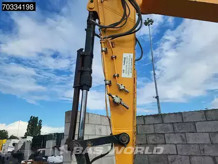 Koparki gąsienicowe 2018 Hyundai HX220 L (12)
