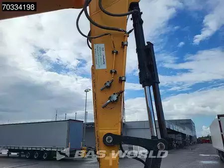 Koparki gąsienicowe 2018 Hyundai HX220 L (13)