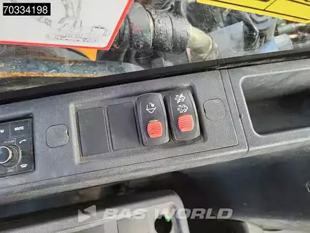 Koparki gąsienicowe 2018 Hyundai HX220 L (31)