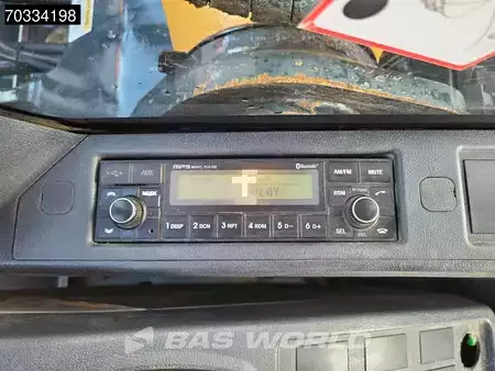 Koparki gąsienicowe 2018 Hyundai HX220 L (32)